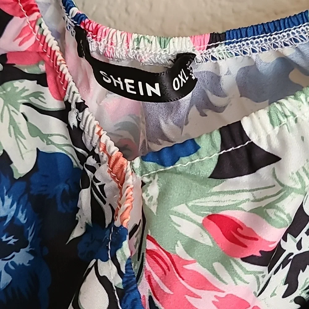 Shein floral off the shoulder blouse - Picture 3 of 5